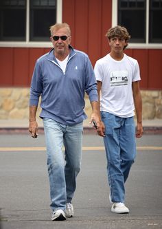 “The Costner Legacy: How Hayes Is Stepping Into His Father’s Spotlight!