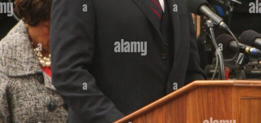 “Tom Selleck Moves to Tears in Emotional Finale of Hit Police Drama”