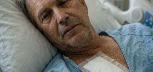 JUST IN: 10 MINUTES AGO! Kevin Costner shared his first photo from her hospital bed, finally confirming the rumors that had been swirling for weeks