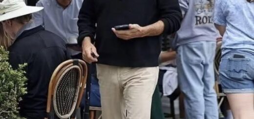 Kevin Costner: This singer is said to be his new girlfriend