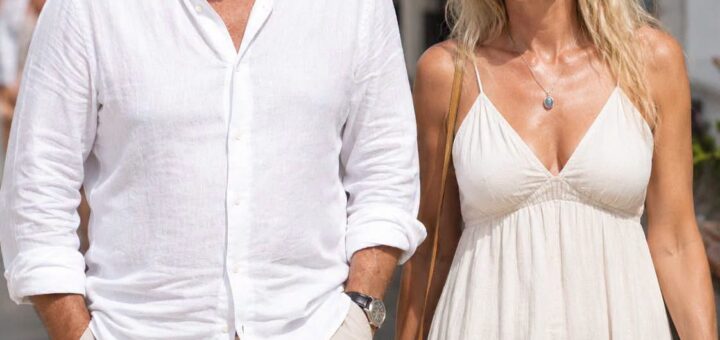 Kevin Costner, 70, Turns Heads While Dancing with Stunning Mystery Women